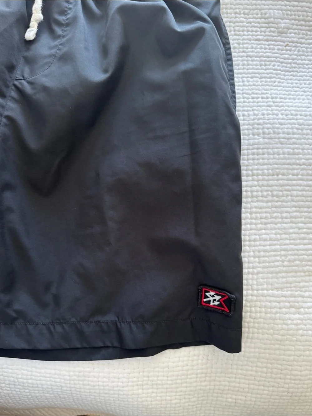 Dark Seas versatile black